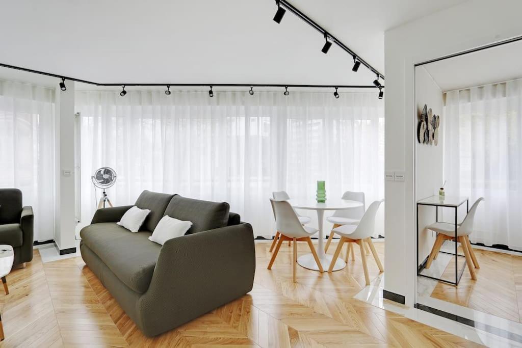 Cosy Pour 4 A La - Parijs